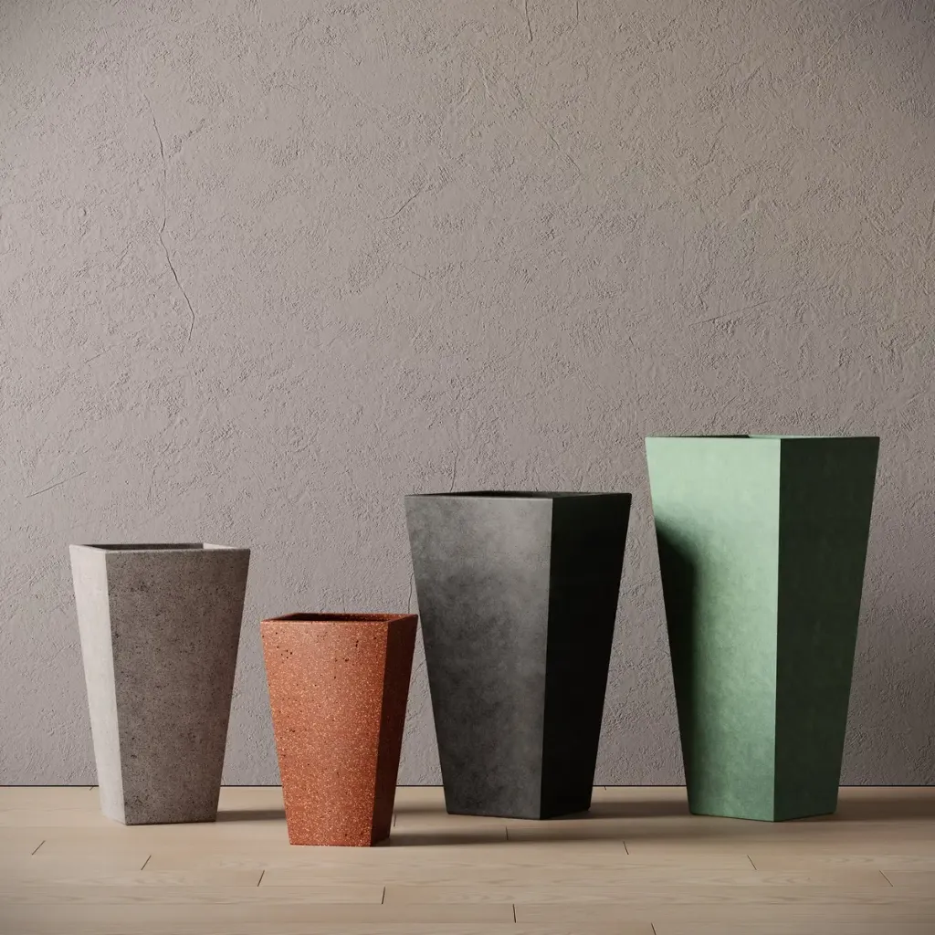 Torngat Planter (S, Red)